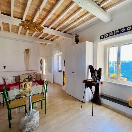 La Sorpresa Sul Bastione With Panoramic Balcony Lejlighed Pitigliano Eksteriør billede